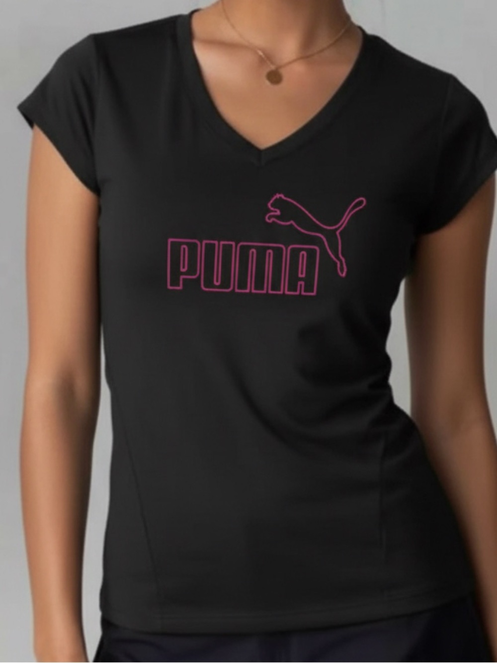 PUMA Black V-Neck Mesh Back Training T-Shirt Pink Logo Cap Sleeve Small